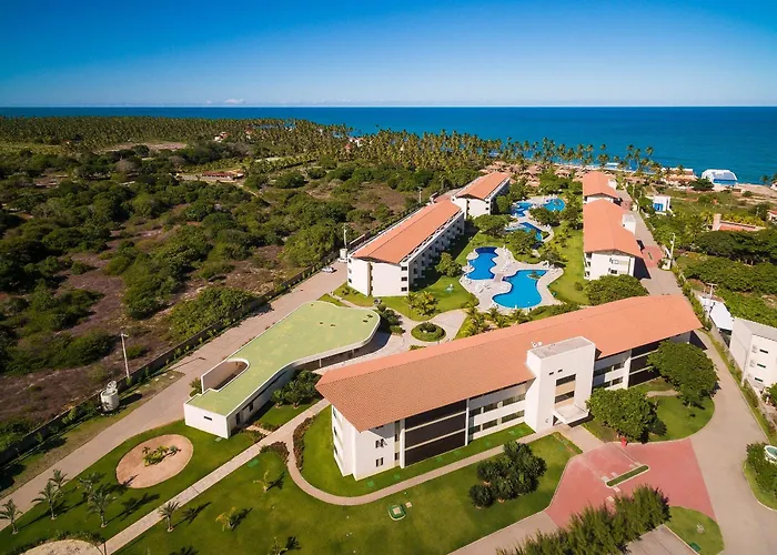 Carneiros Beach Resort